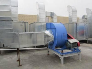 高效节能的大型厨房排风与空气净化系统解决方案